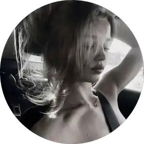 𝑫𝒆𝒔𝒕𝒊𝒏𝒂 𝑻𝒖𝒓𝒂𝒏