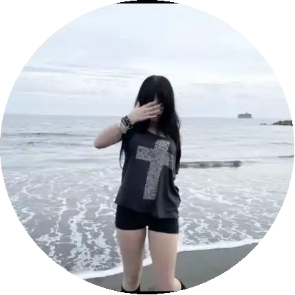 Sara †