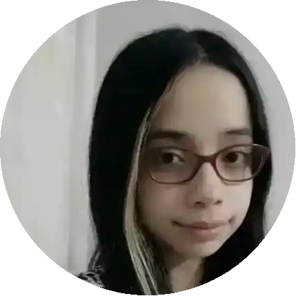 LezNudeyEsra