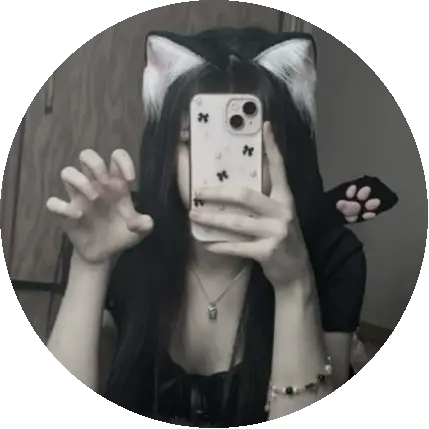 😼'