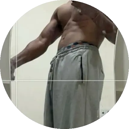Macəraçı Model