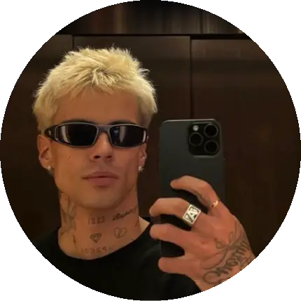 𝐃𝐞𝐧𝐢𝐳