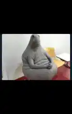 😐